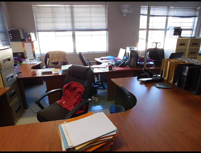 162M² OFFICE FOR SALE IN FERNDALE